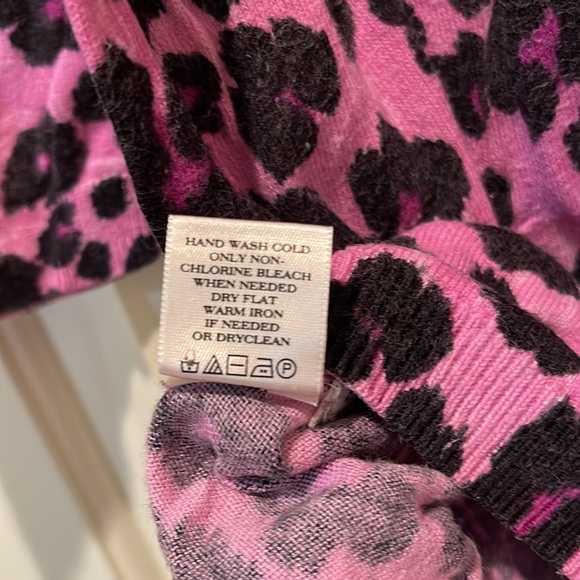 Ann Taylor top - Picture 4 of 4